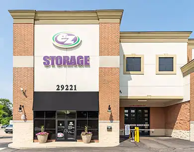 Self Storage Units in Farmington Hills on Orchard Lake Road