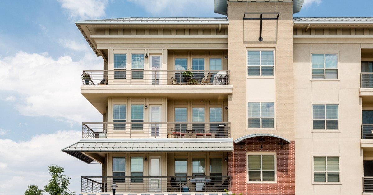 External view of apartment complex